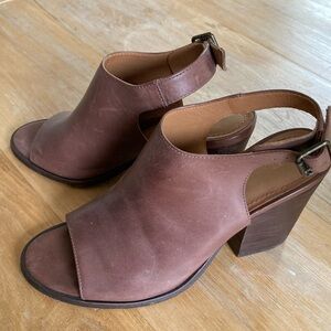 Trask Parker brown sling back open toe block heel booties size 8 leather